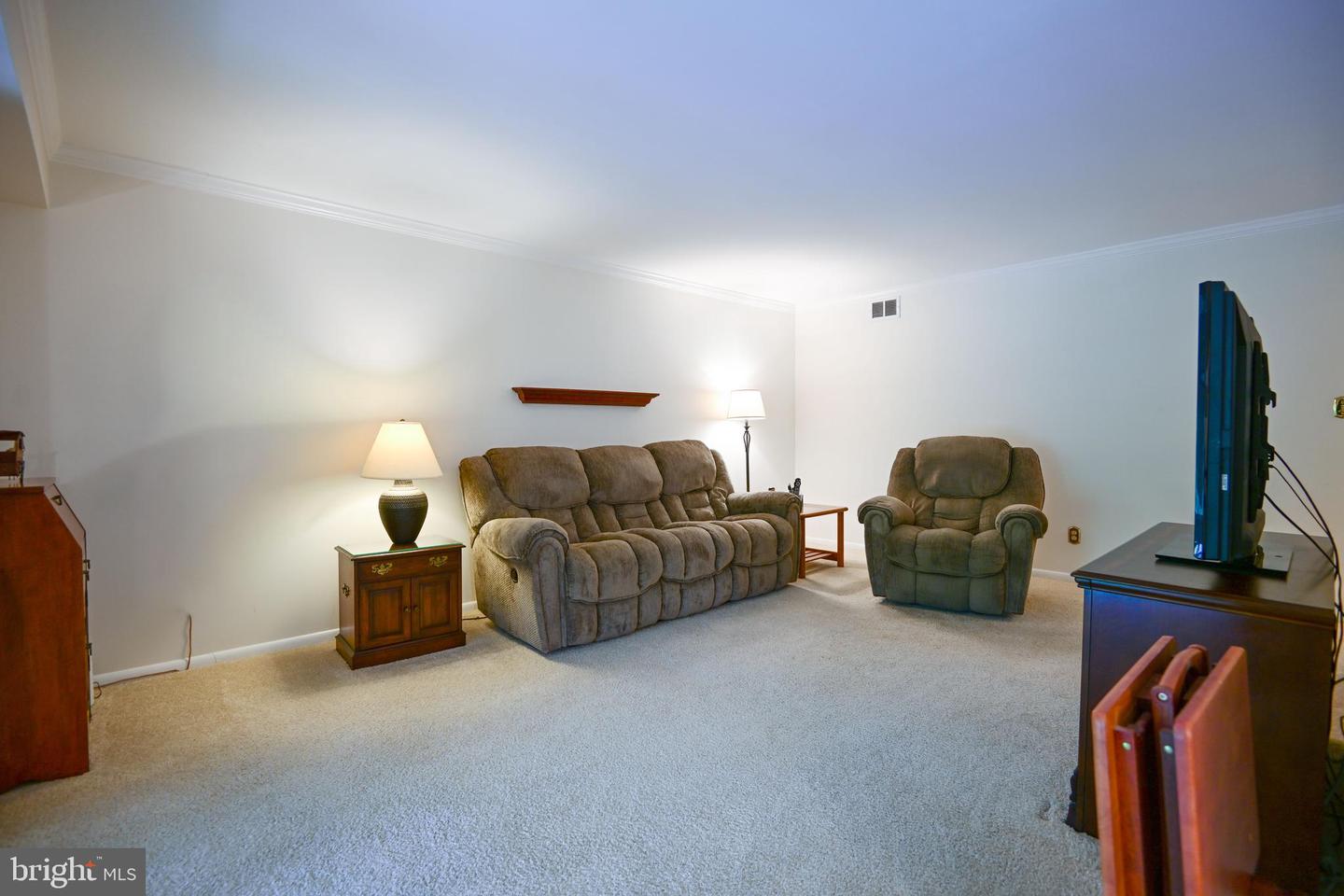 117 Castletown Rd #301 Property Photo 8