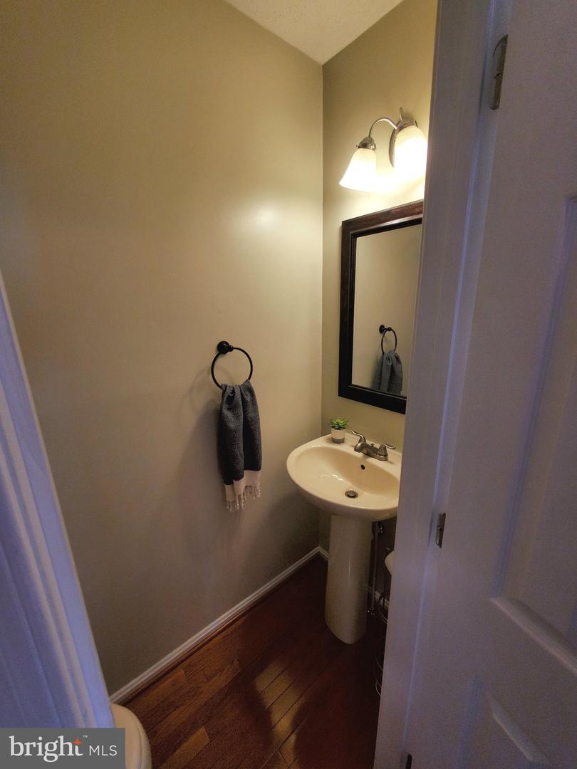 4734 Buxton Cir Property Photo 6