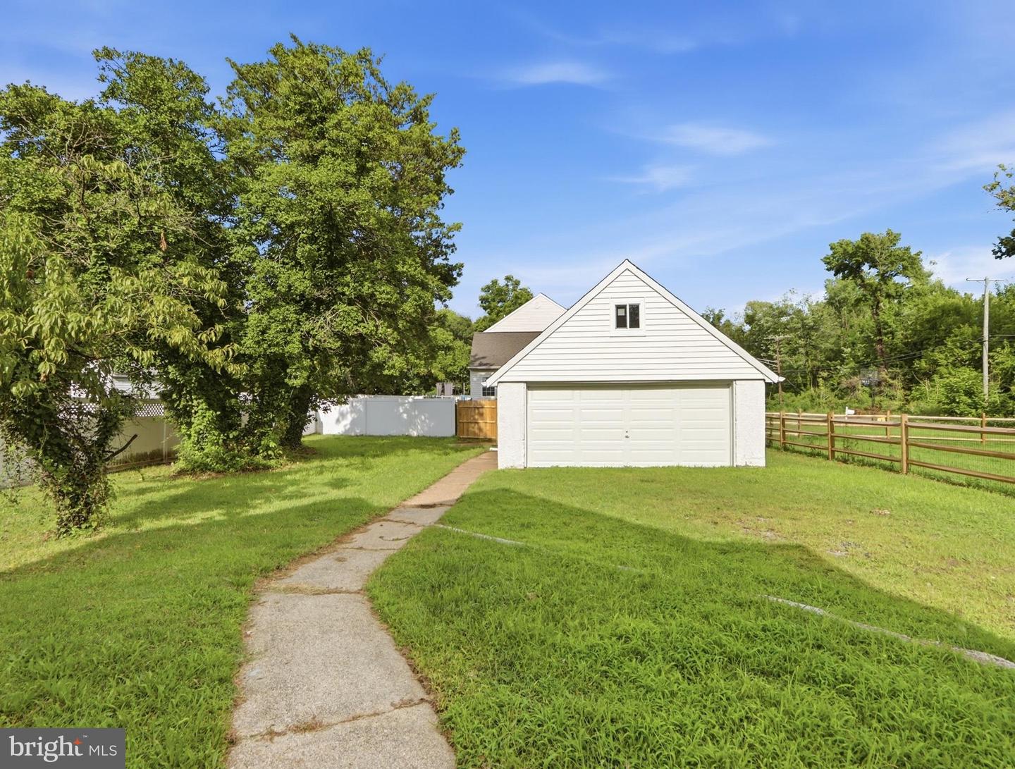 5811 Westwood Ave Property Photo 37