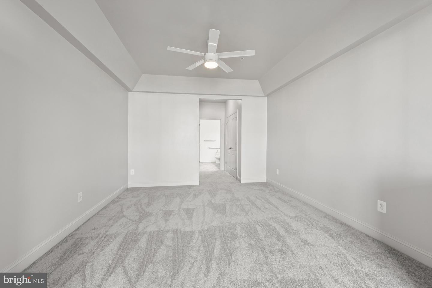 7701 Travertine Dr #401 Property Photo 33