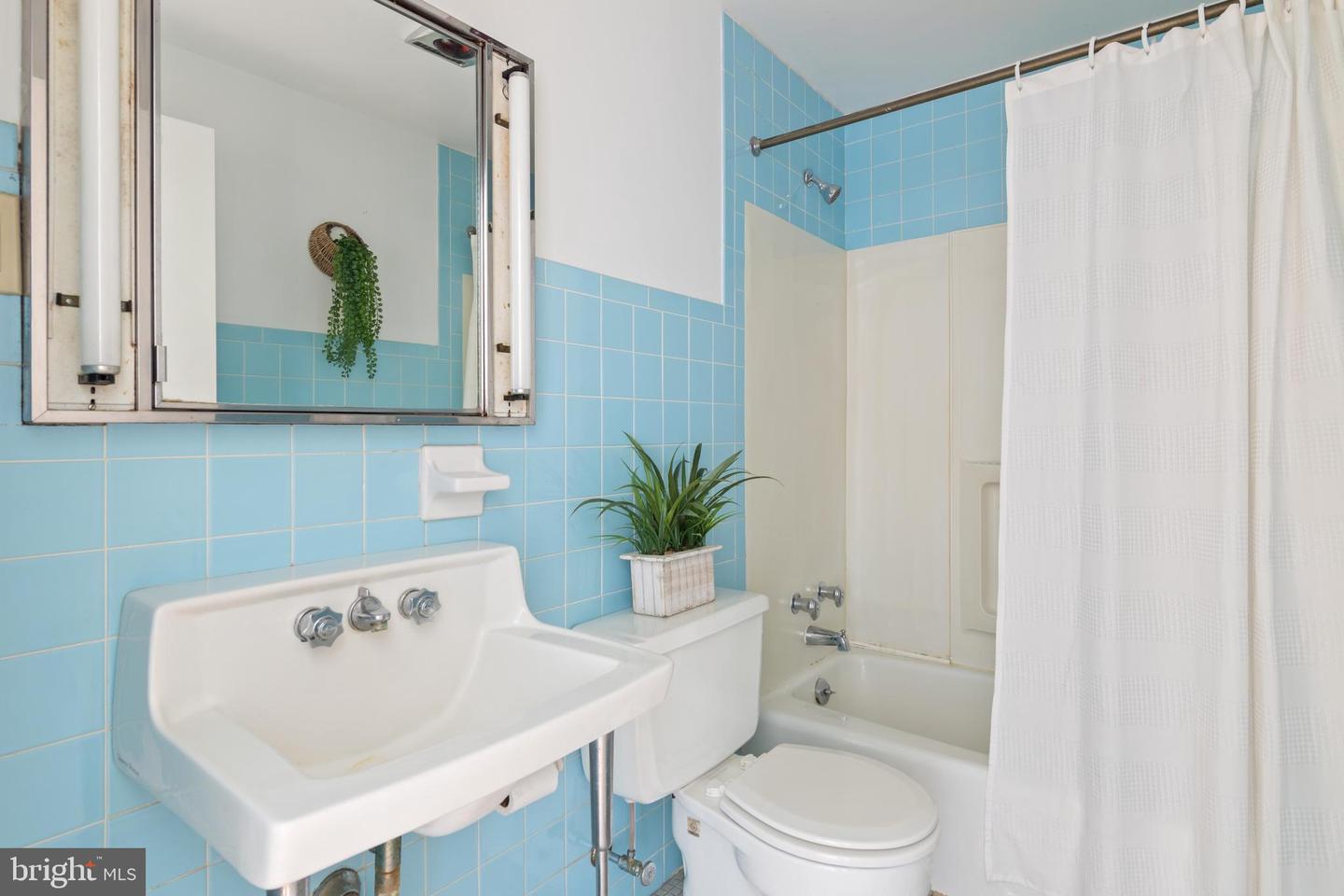 4216 Darnall Rd Property Photo 18