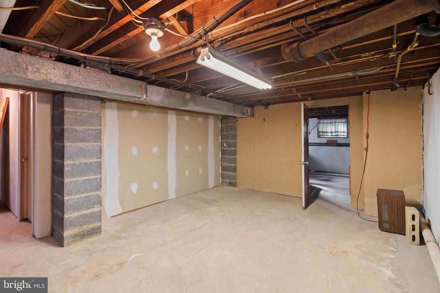 4216 Darnall Rd Property Photo 21