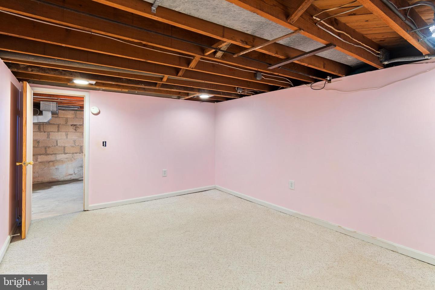4216 Darnall Rd Property Photo 22