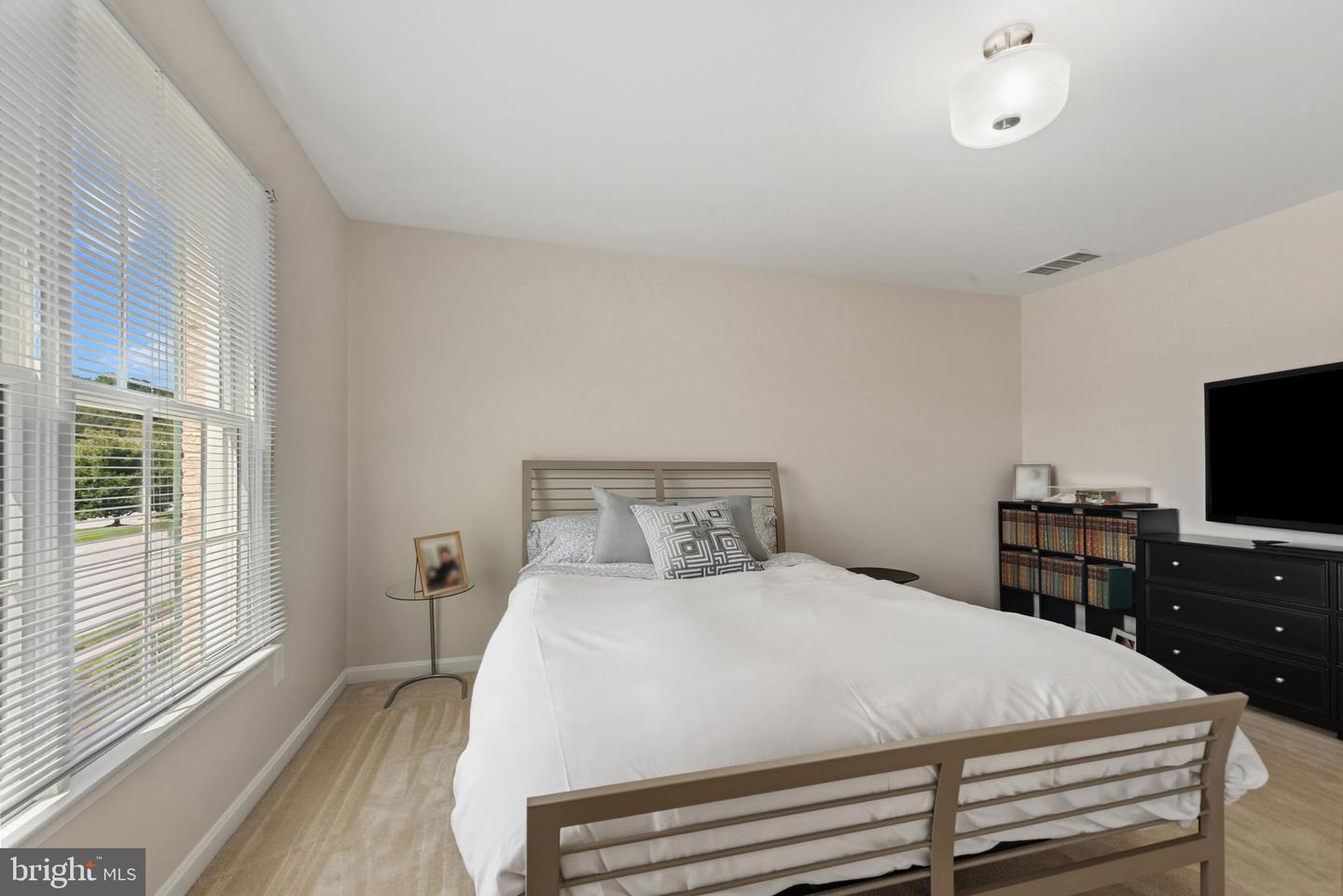 8504 Southfields Cir Property Photo 43