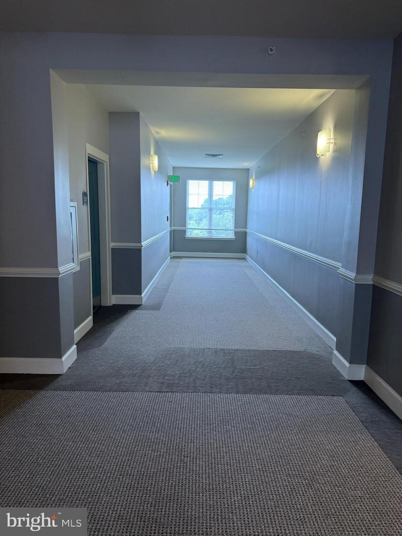 17 Clay Lodge Ln #404 Property Photo 10