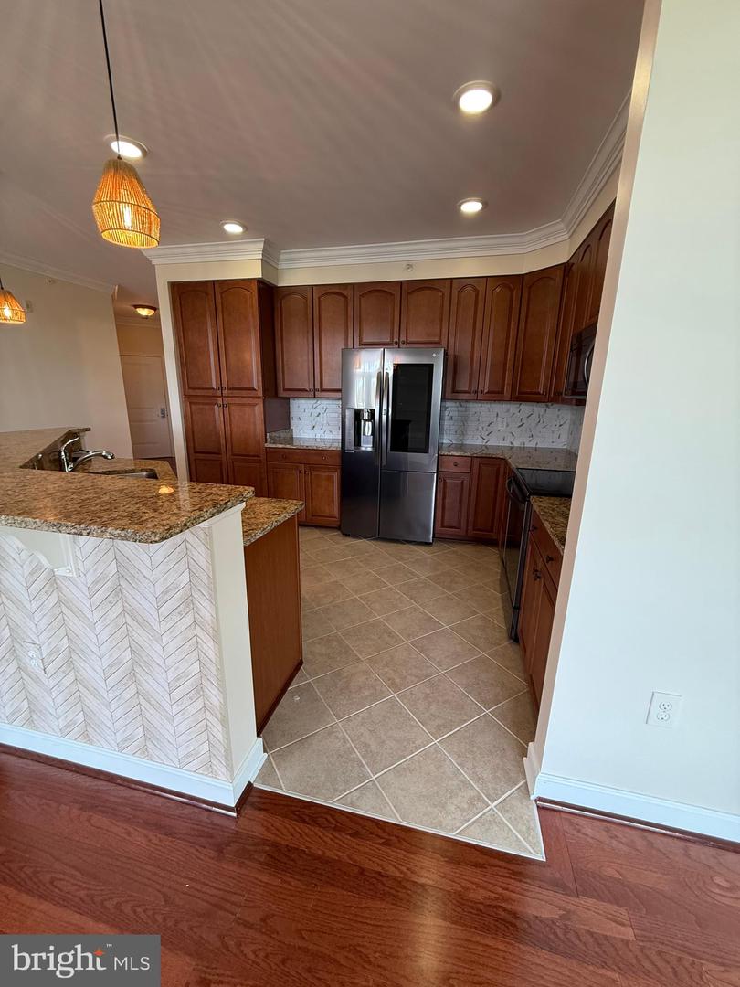 17 Clay Lodge Ln #404 Property Photo 19