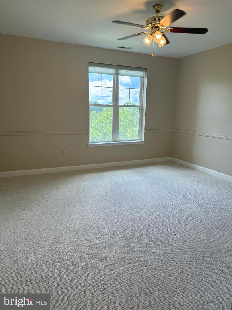 17 Clay Lodge Ln #404 Property Photo 27