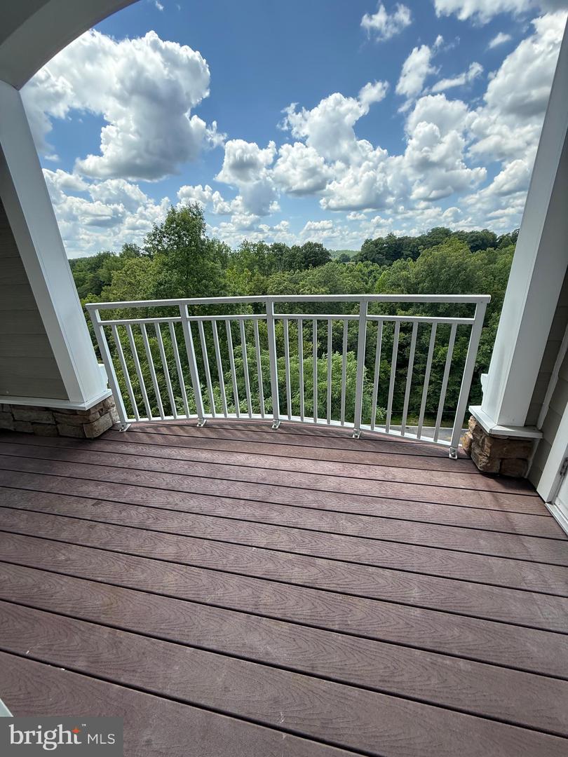 17 Clay Lodge Ln #404 Property Photo 46