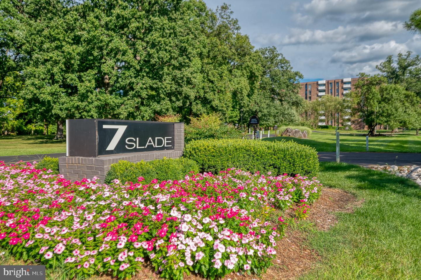 7 Slade Ave #210 Property Photo 1