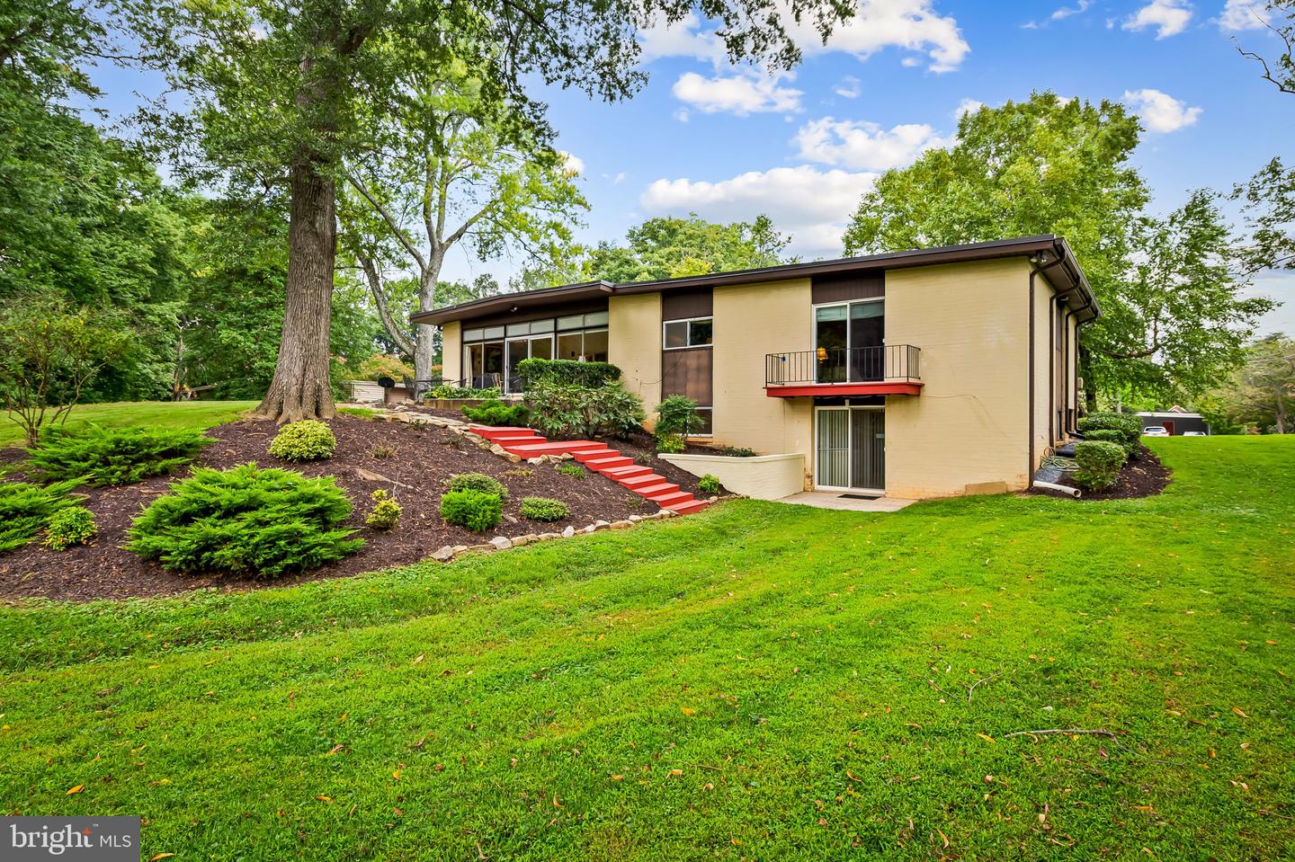 MDBC2171706 Property Photo 4