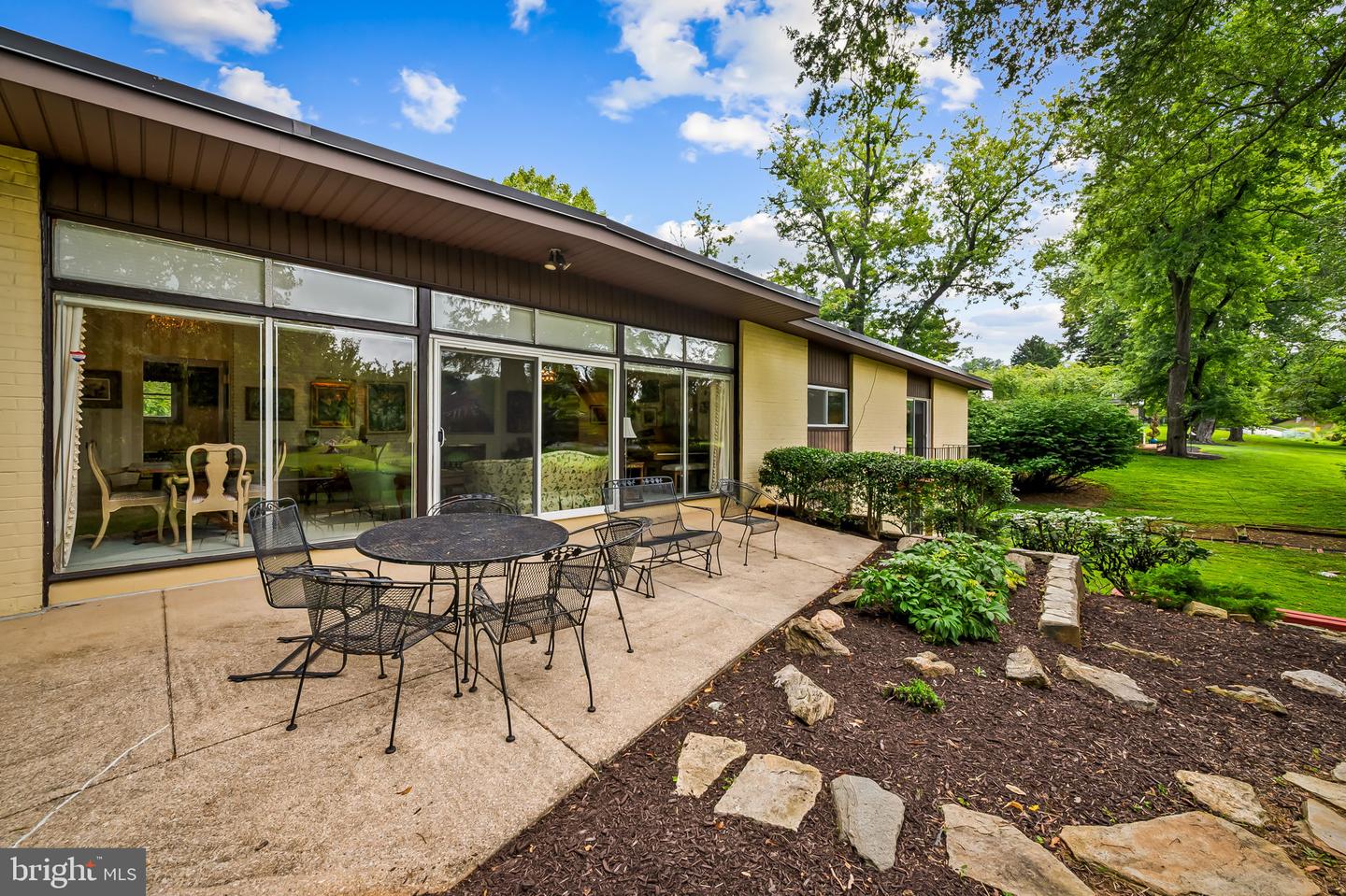 MDBC2171706 Property Photo 41