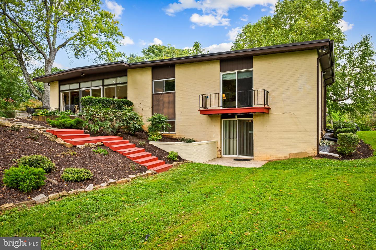 MDBC2171706 Property Photo 43