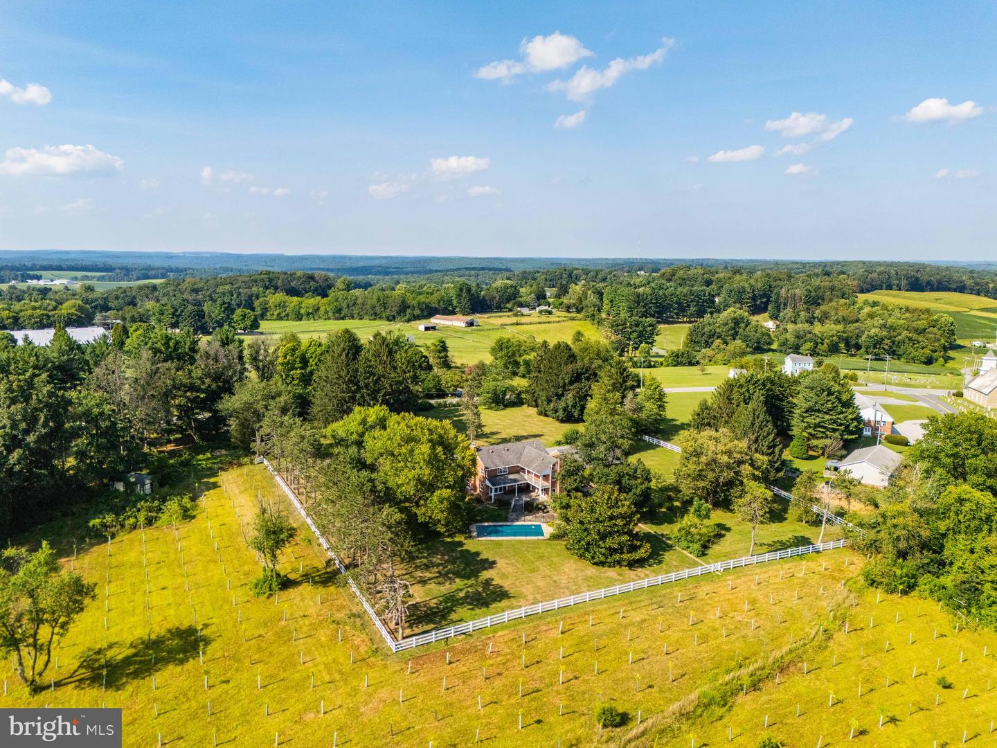 2617 Mount Carmel Rd Property Photo 1