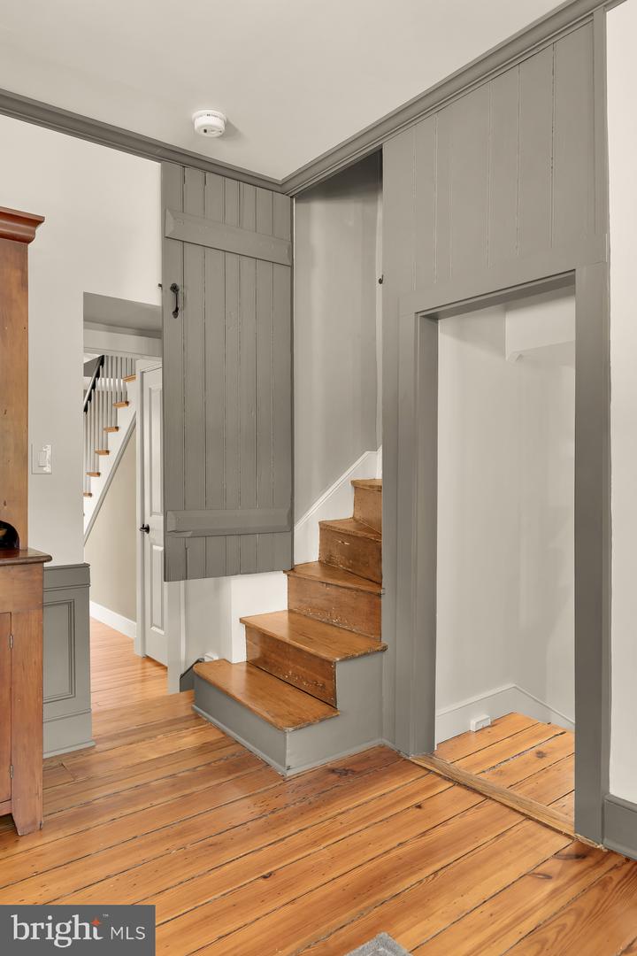 1102 Dulaney Gate Cir Property Photo 12