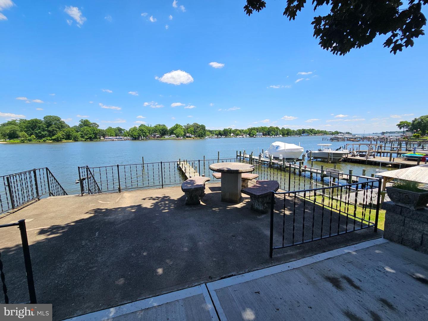 178 Kingston Park Property Photo 4