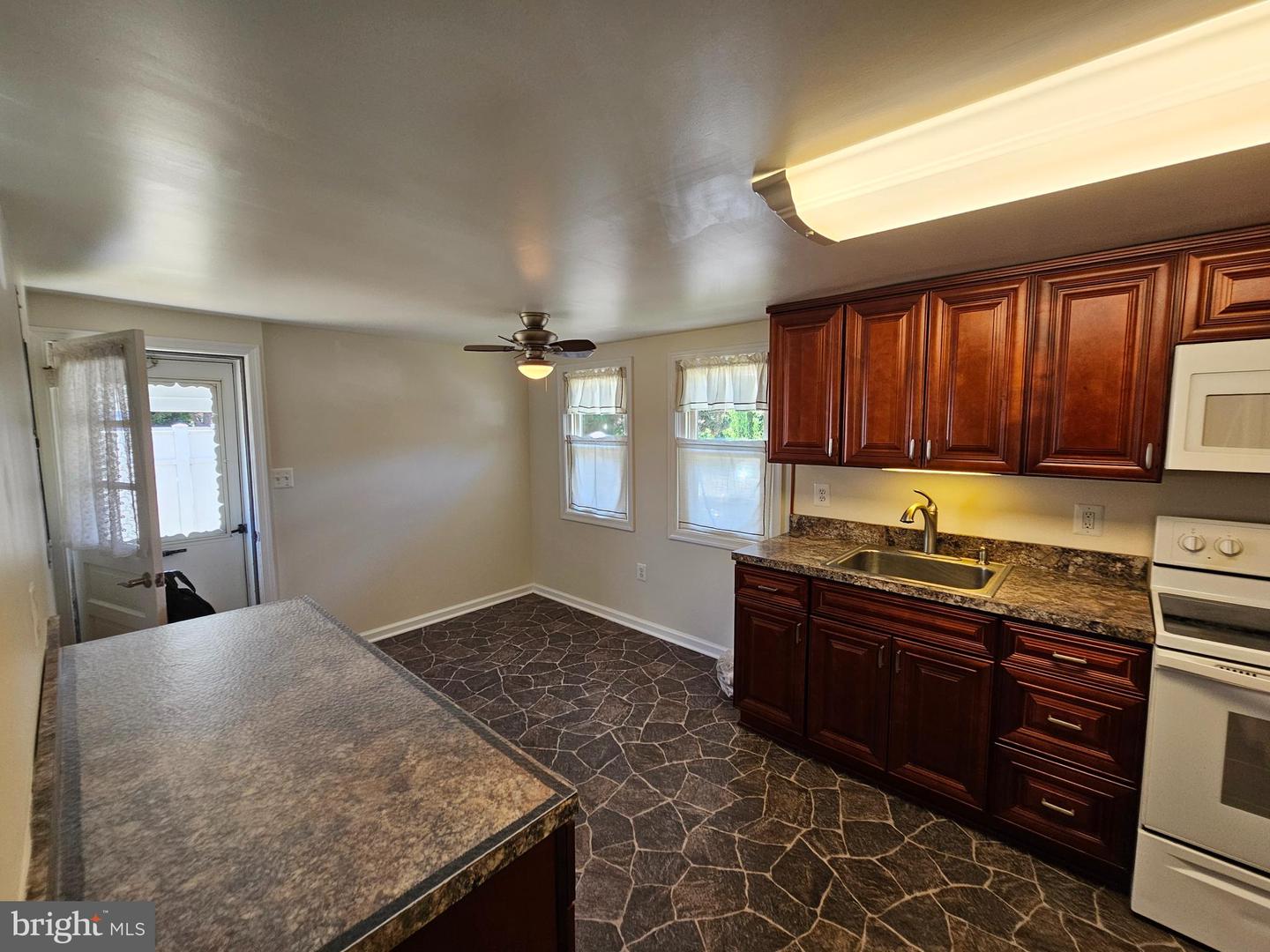 178 Kingston Park Property Photo 17