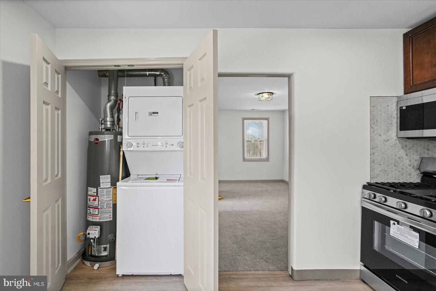 1812 Kittyhawk Rd Property Photo 12