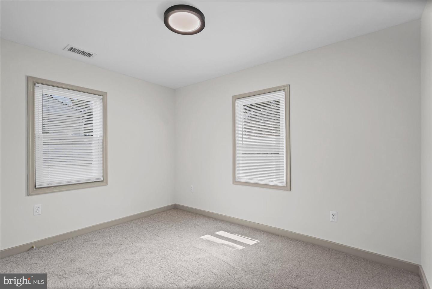1812 Kittyhawk Rd Property Photo 24