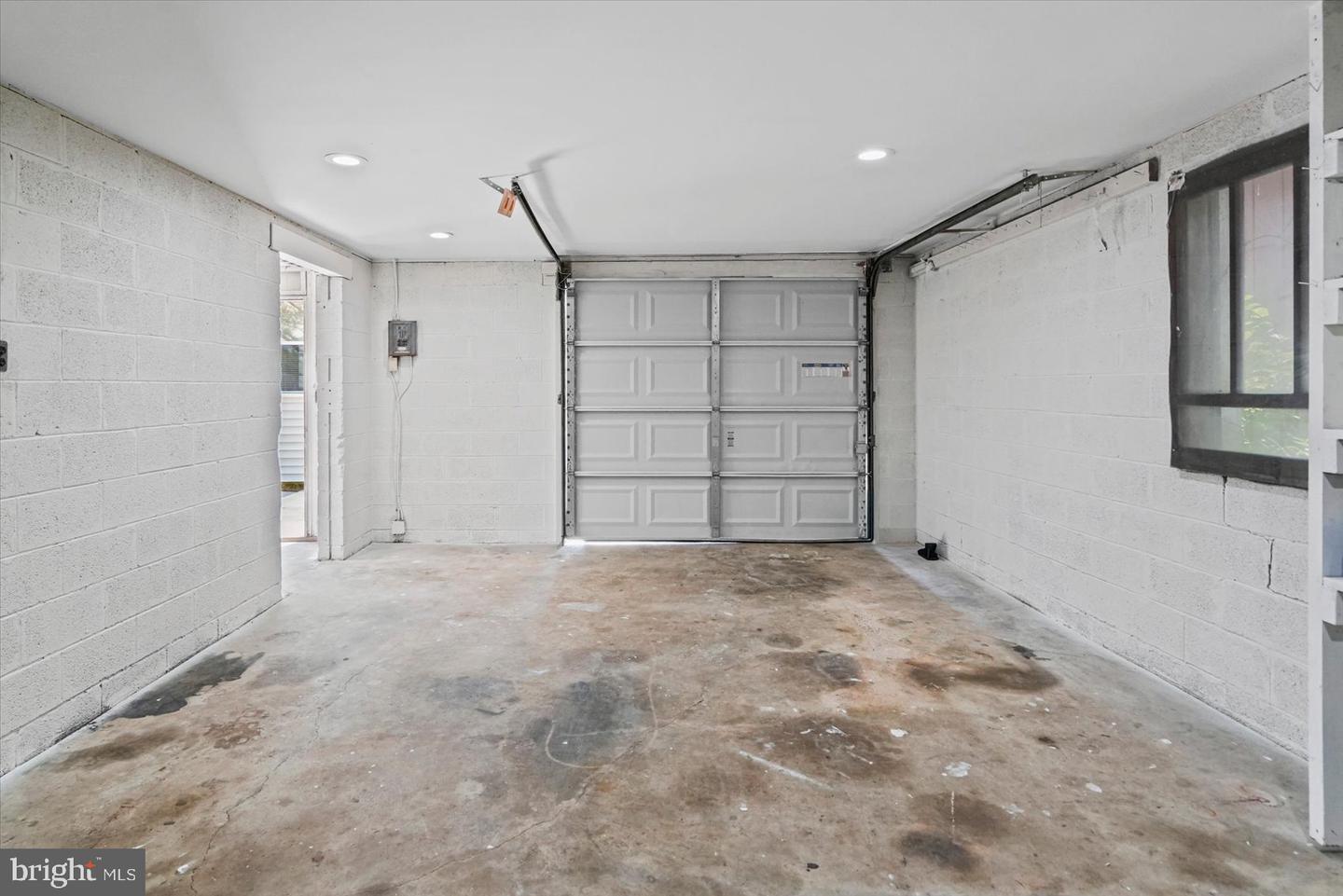 1812 Kittyhawk Rd Property Photo 31