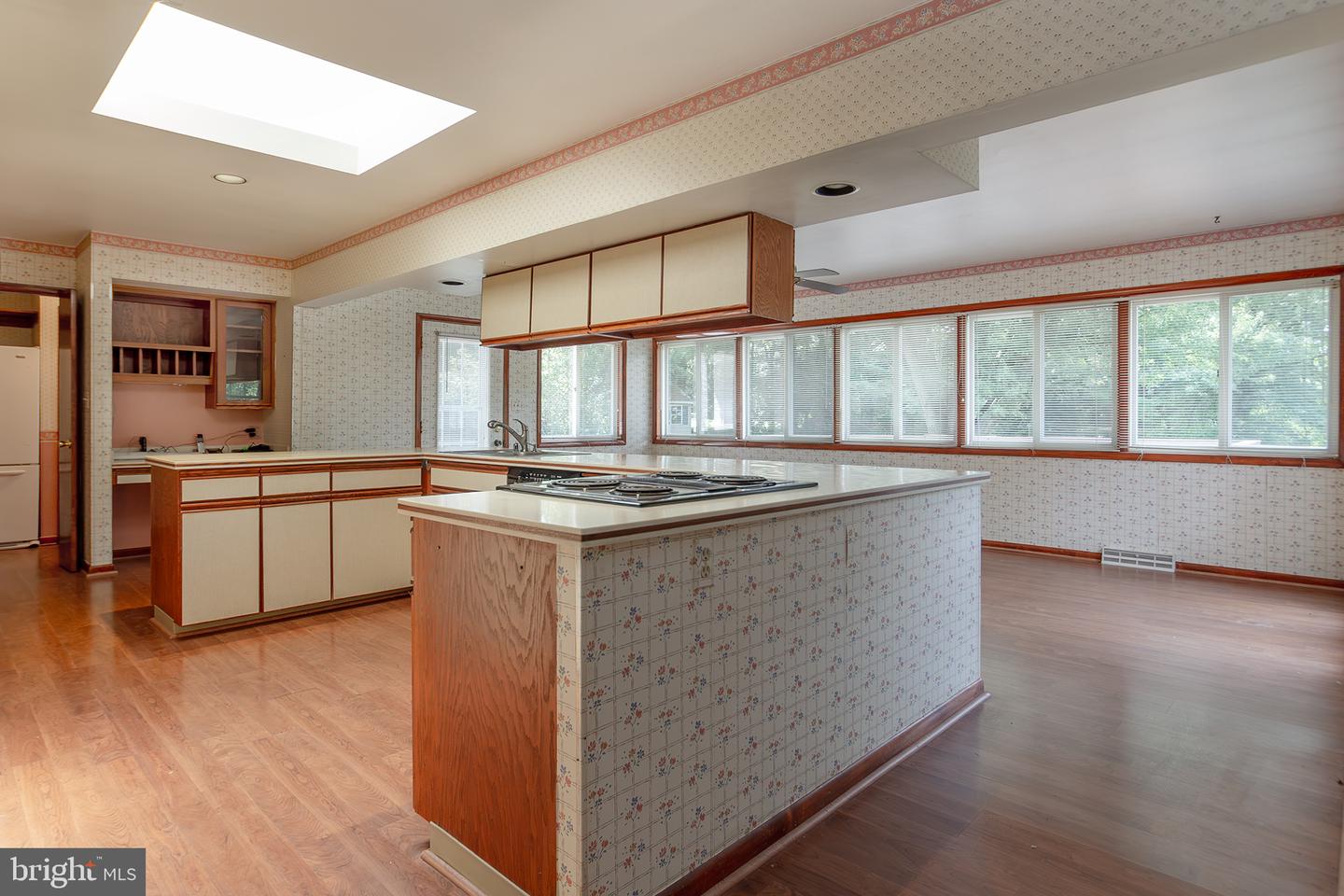 15930 Irish Ave Property Photo 3