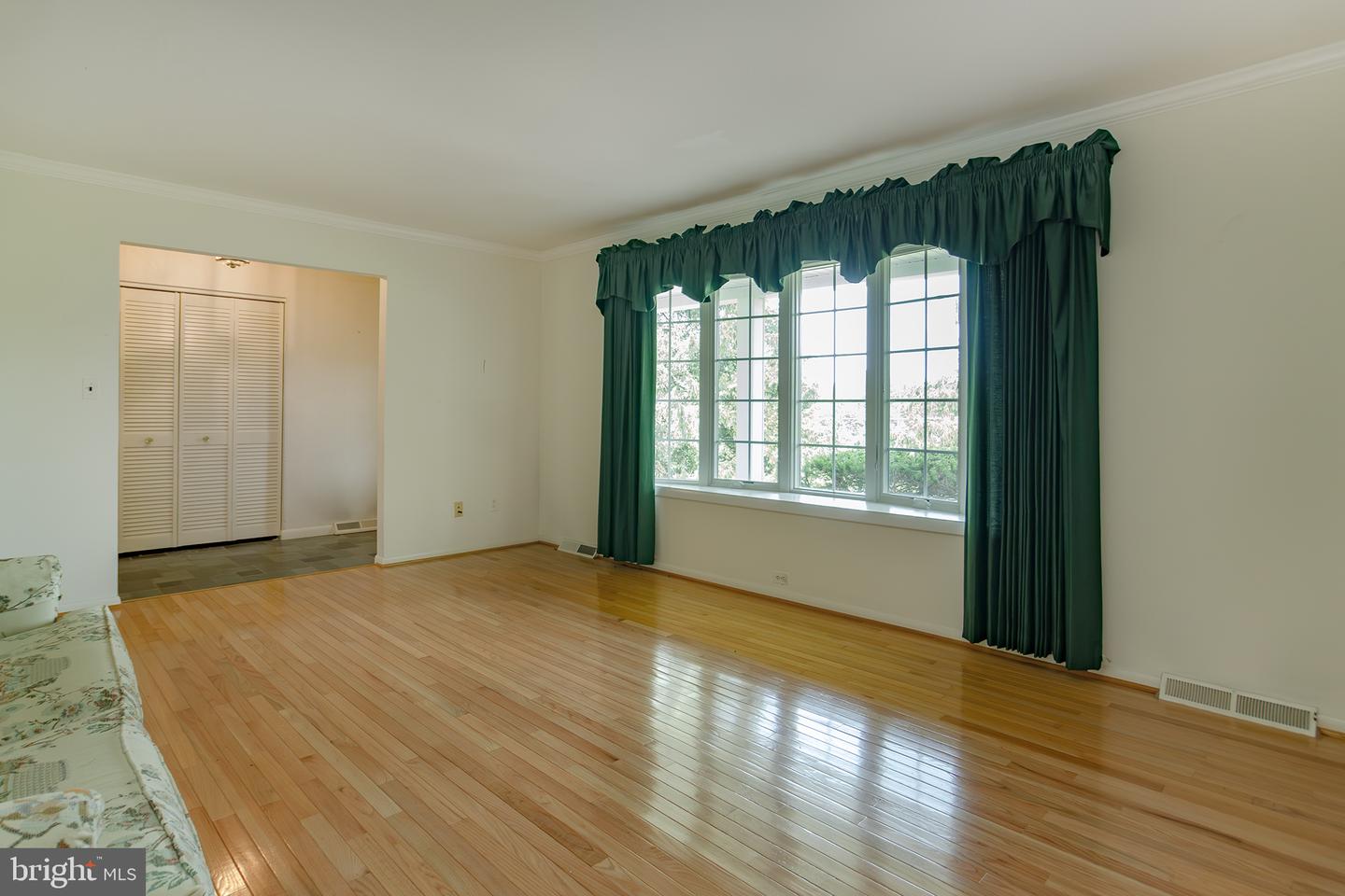 15930 Irish Ave Property Photo 7