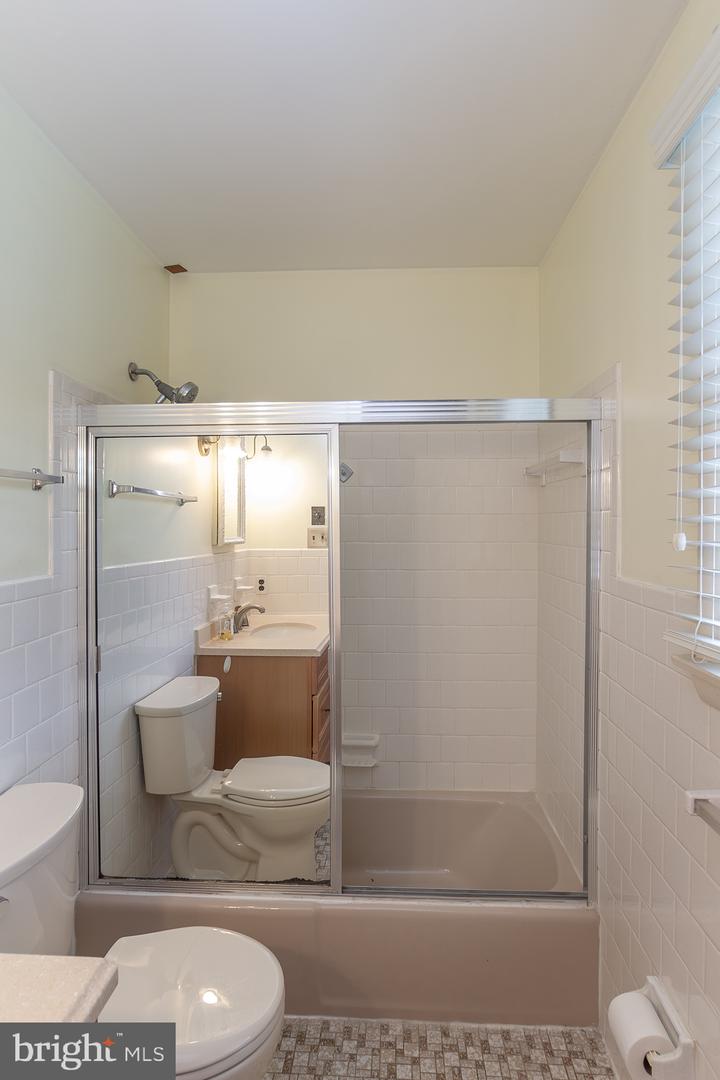 15930 Irish Ave Property Photo 19