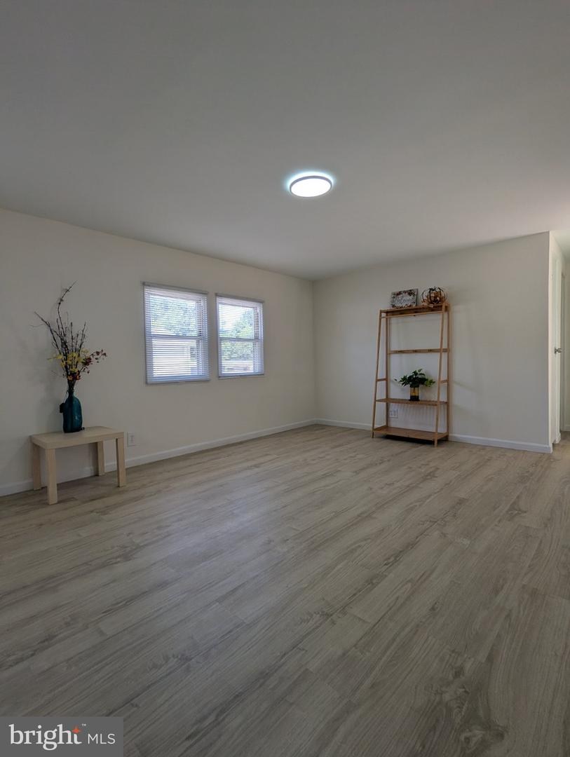 499 Mirabile Ln Property Photo 3
