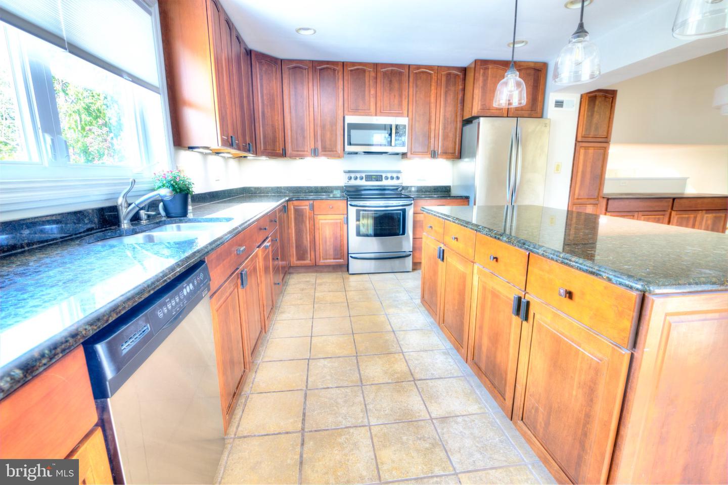 214 Brackenwood Ct Property Photo 19
