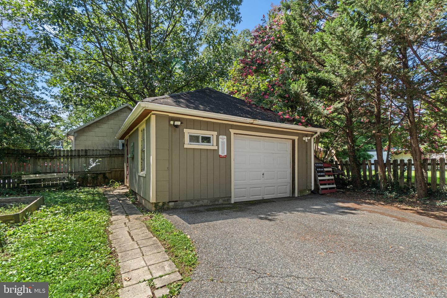 432 S Rolling Rd Property Photo 45