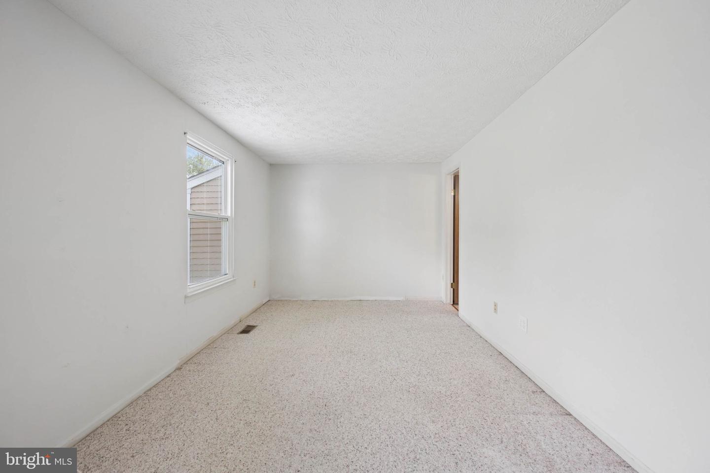 24 Primrose Ct Property Photo 34