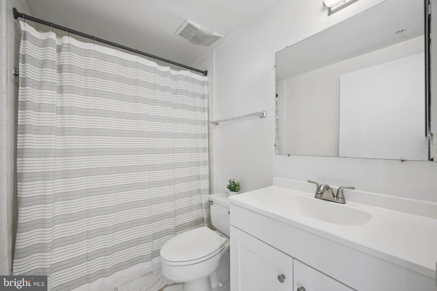 28 Allegheny Ave #903 Property Photo 24