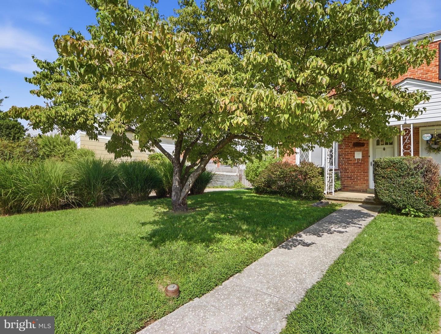5515 HIGHRIDGE ST Property Photo 1