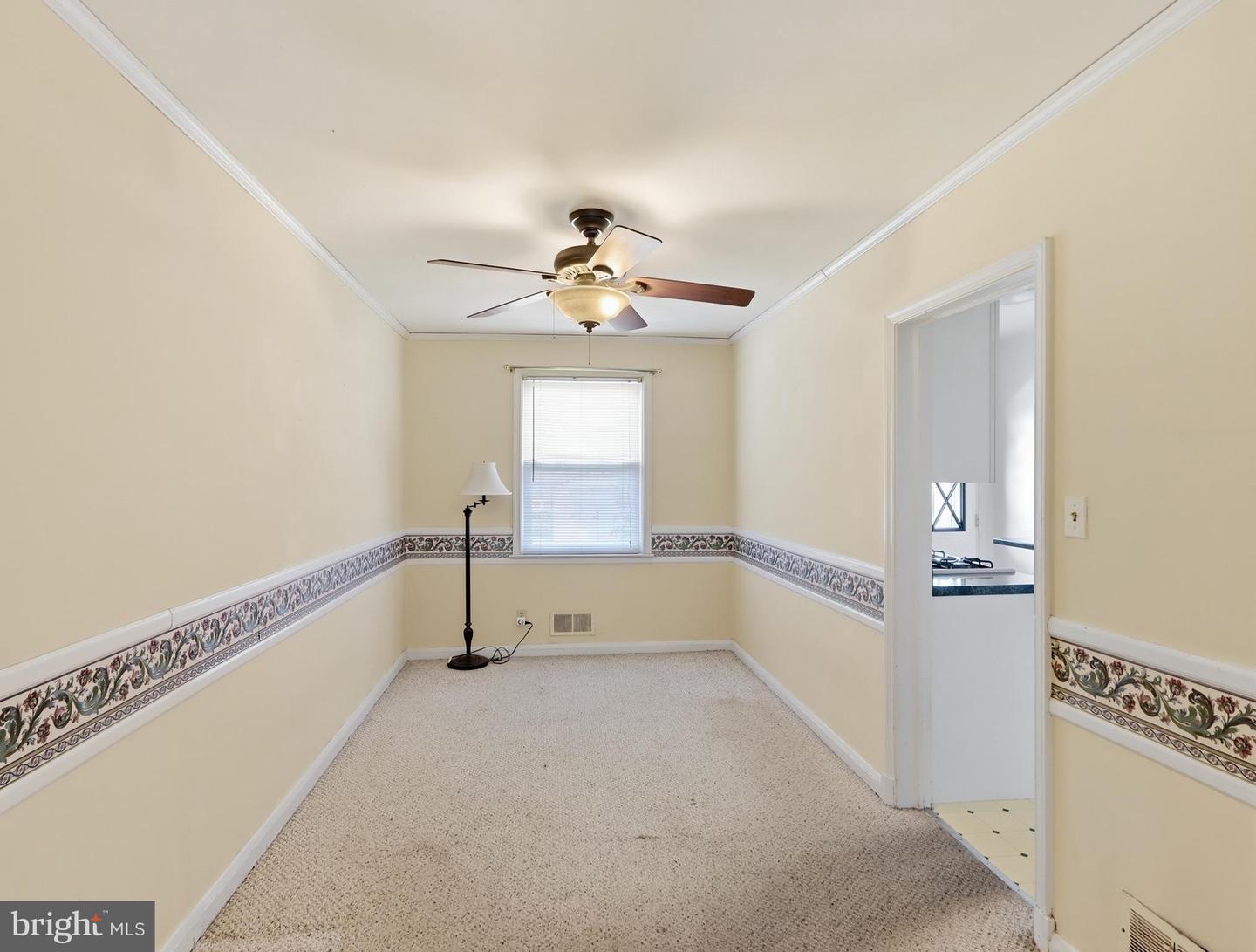 5515 Highridge St Property Photo 6