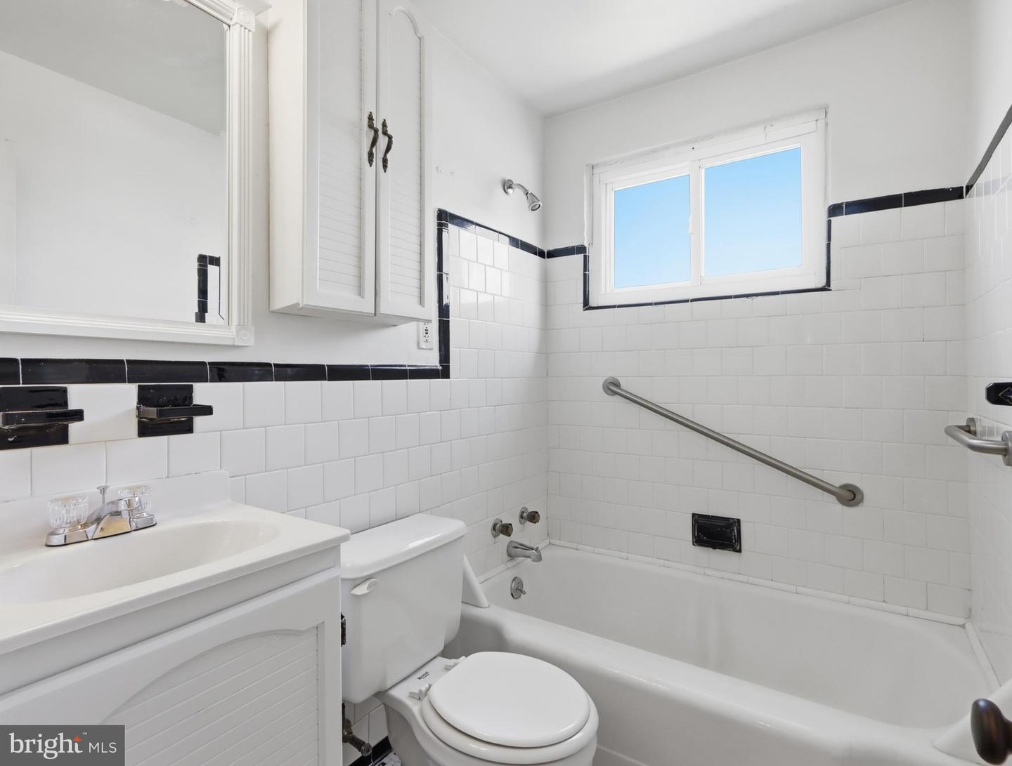 5515 Highridge St Property Photo 15