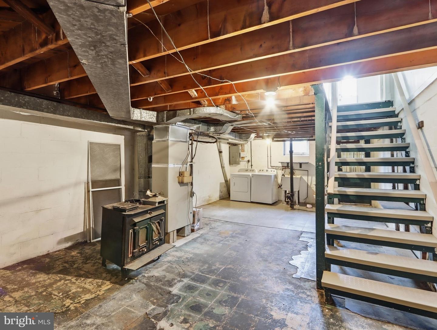 5515 Highridge St Property Photo 18