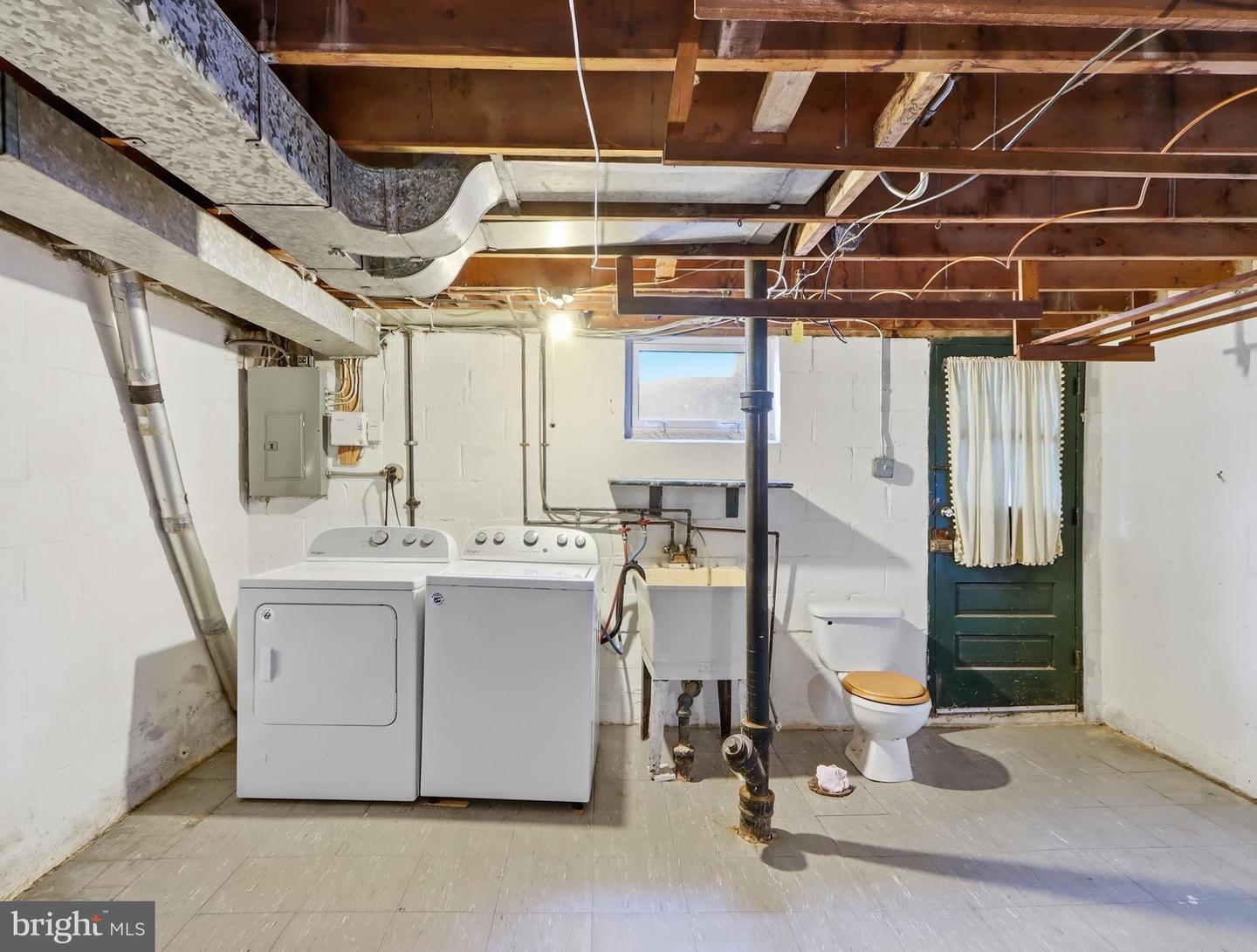 5515 Highridge St Property Photo 19