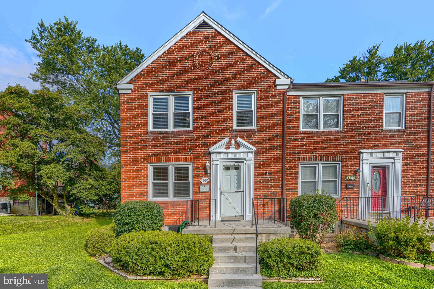 1500 N Forest Park Ave Property Photo 1