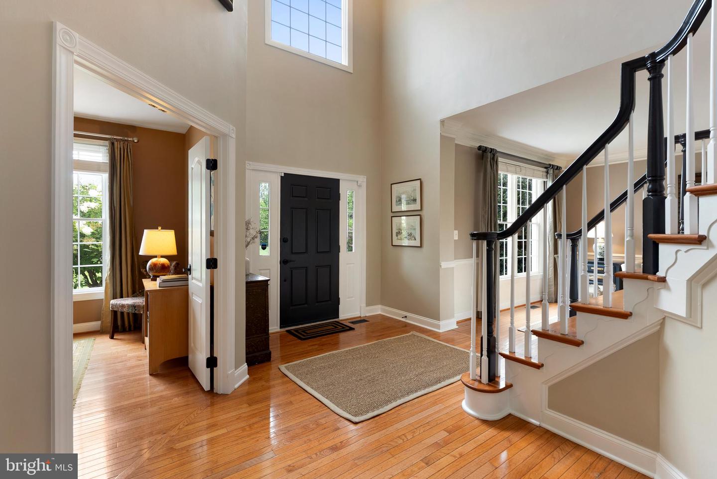 14835 Hunting Way Property Photo 28