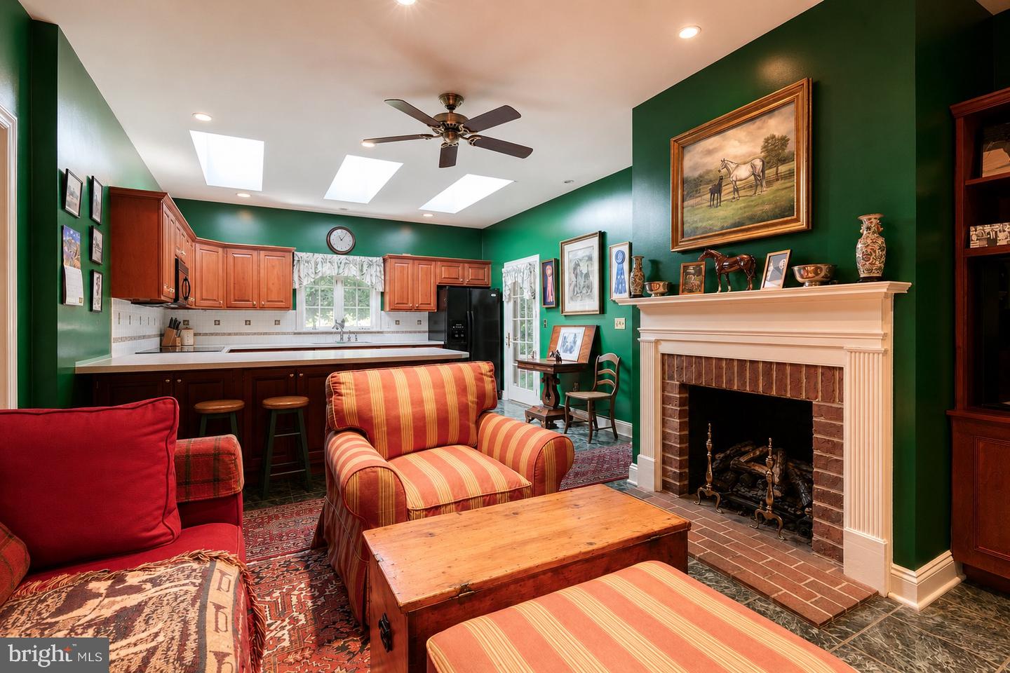 MDBC2171918 Property Photo 29