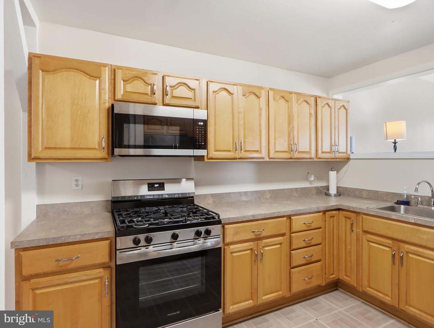 3403 Hopkins Property Photo 7
