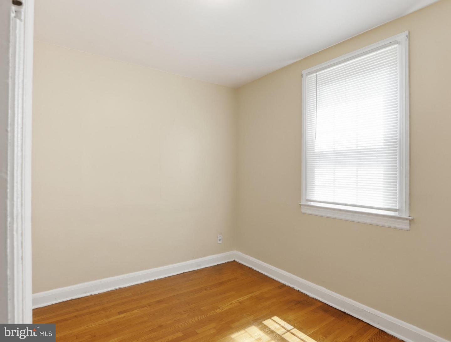 3403 Hopkins Property Photo 17