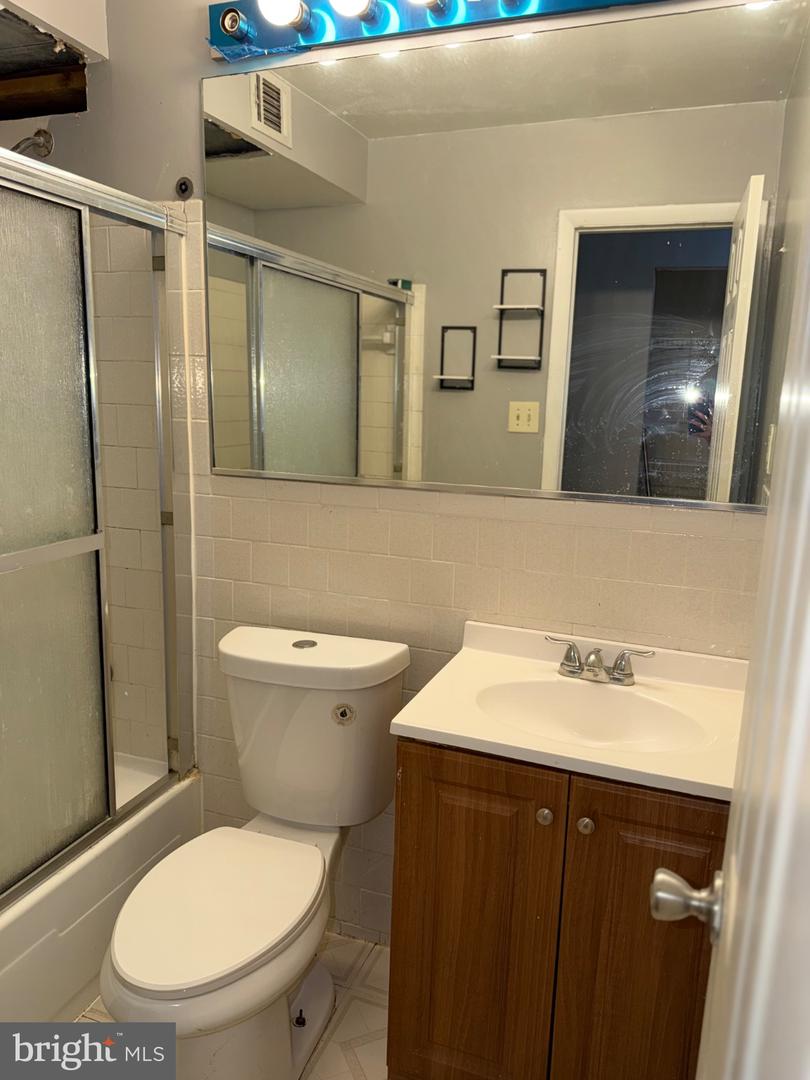 11919 Tarragon Rd #h Property Photo 16