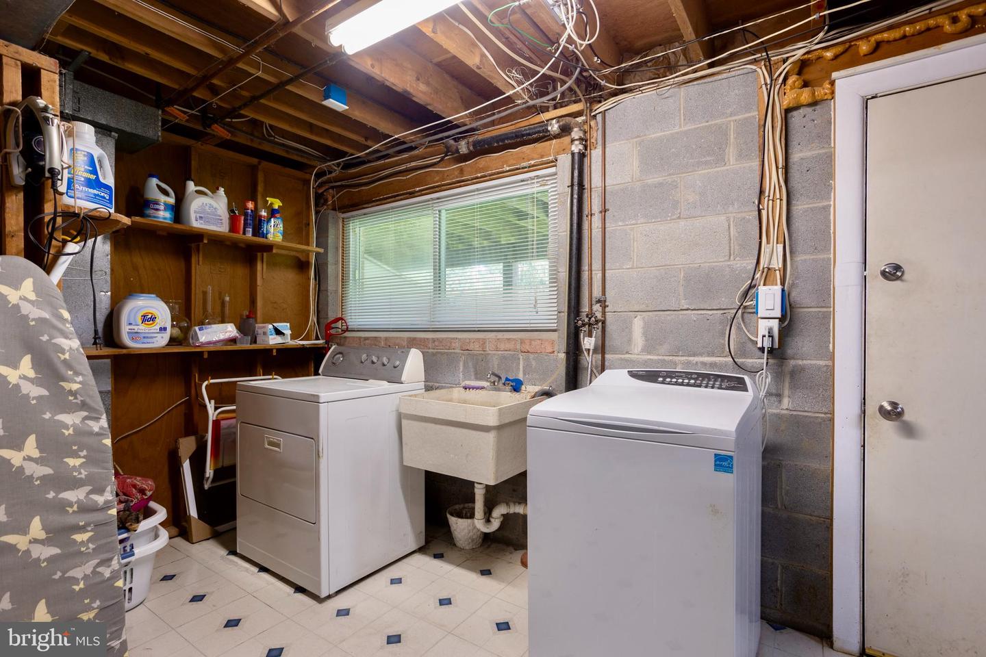 2400 Sugarcone Rd Property Photo 49