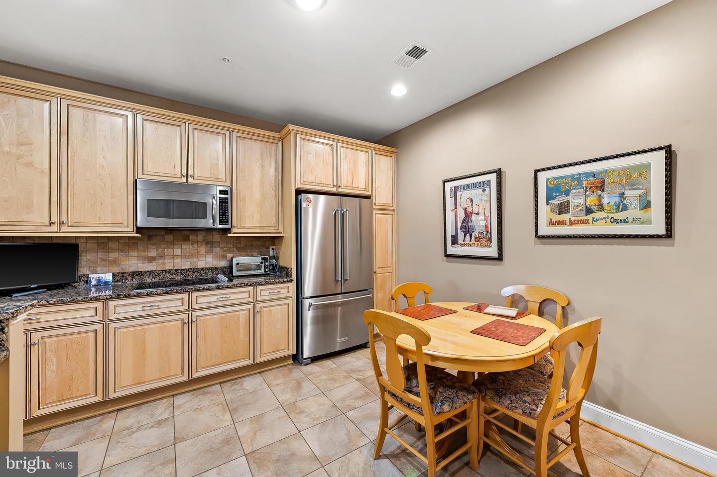 3000 Stone Cliff Dr #106 Property Photo 16