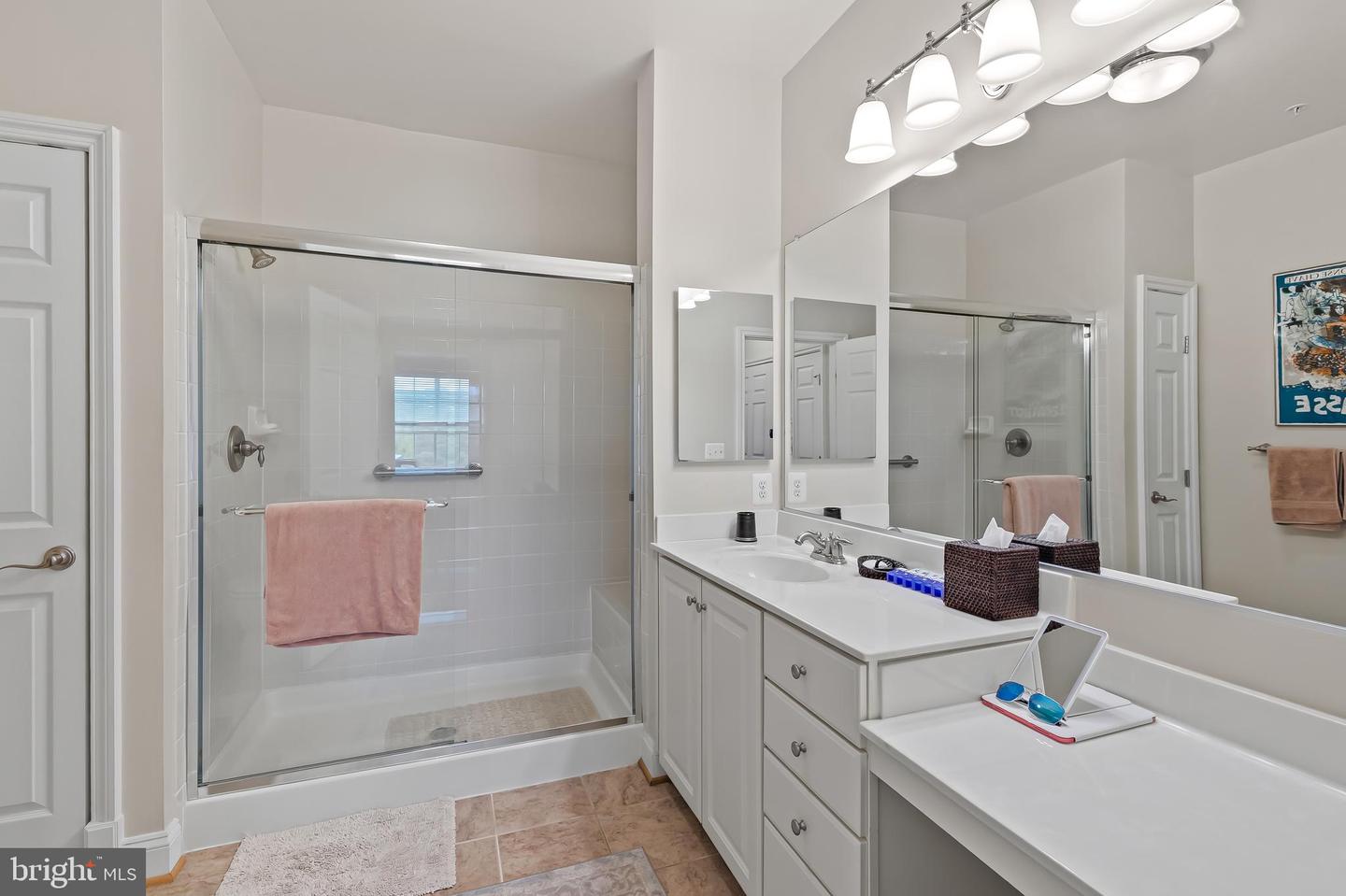 3000 Stone Cliff Dr #106 Property Photo 29