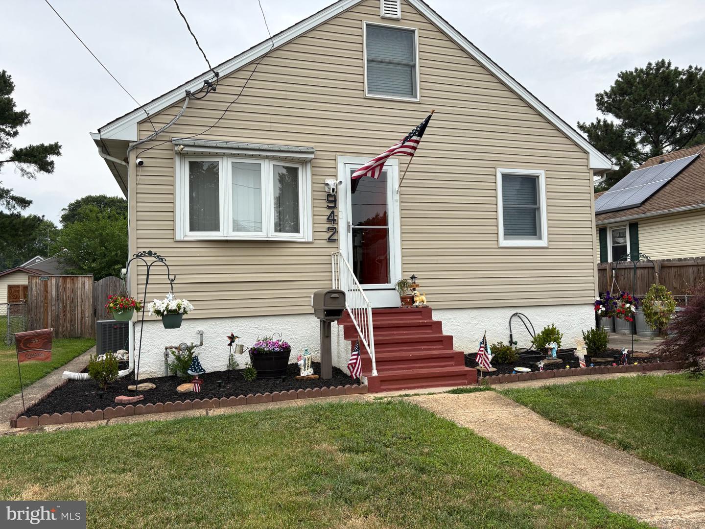 942 WOODLYNN RD