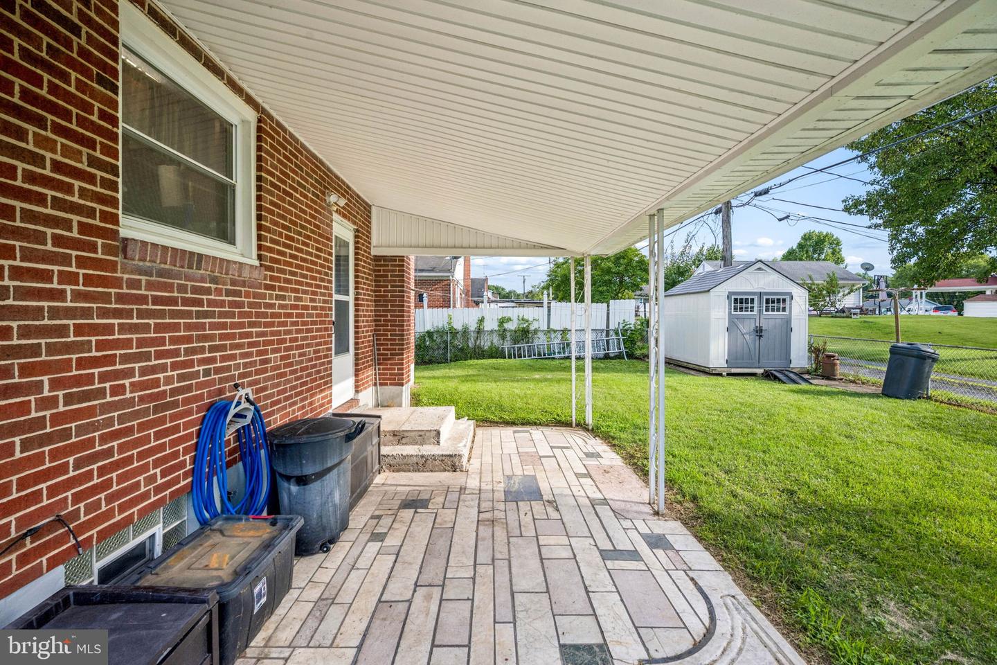 5814 Comstock Ave Property Photo 36