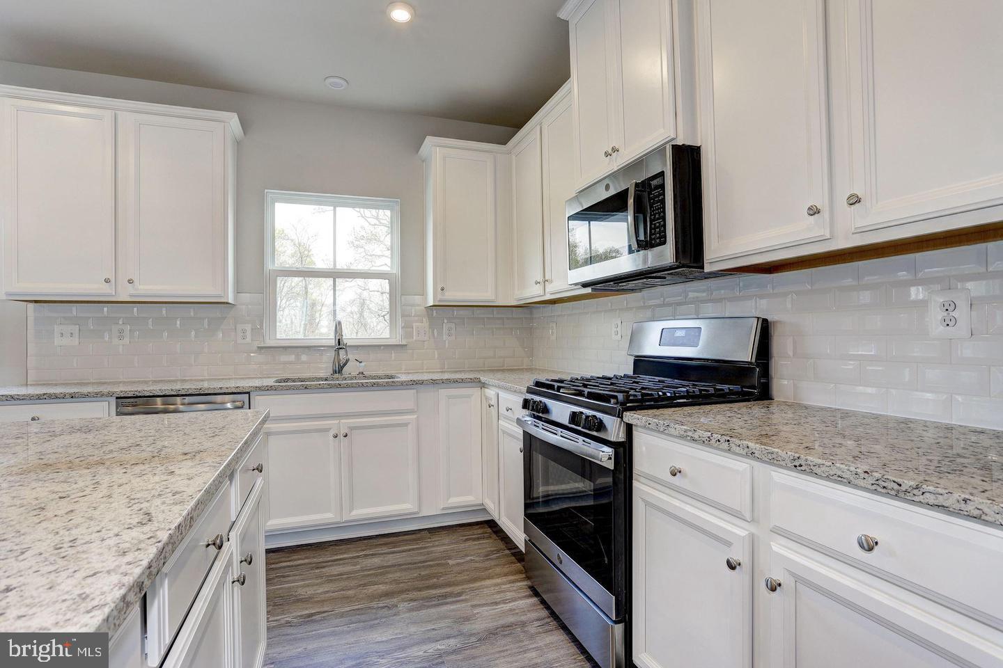2926 Shaws Rd Property Photo 10