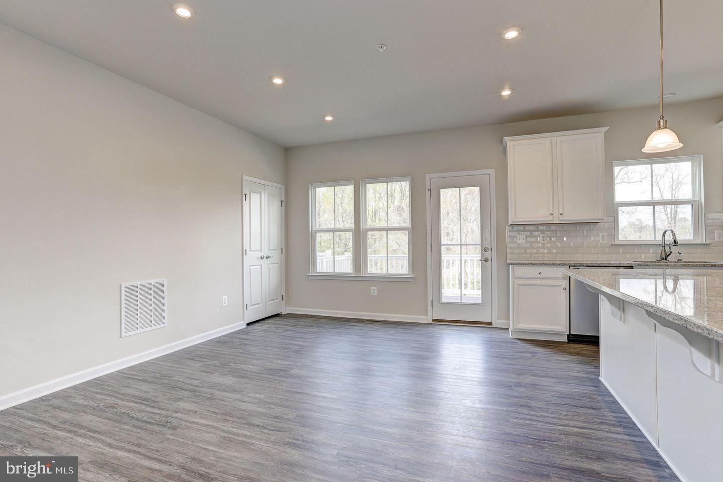 2926 Shaws Rd Property Photo 14