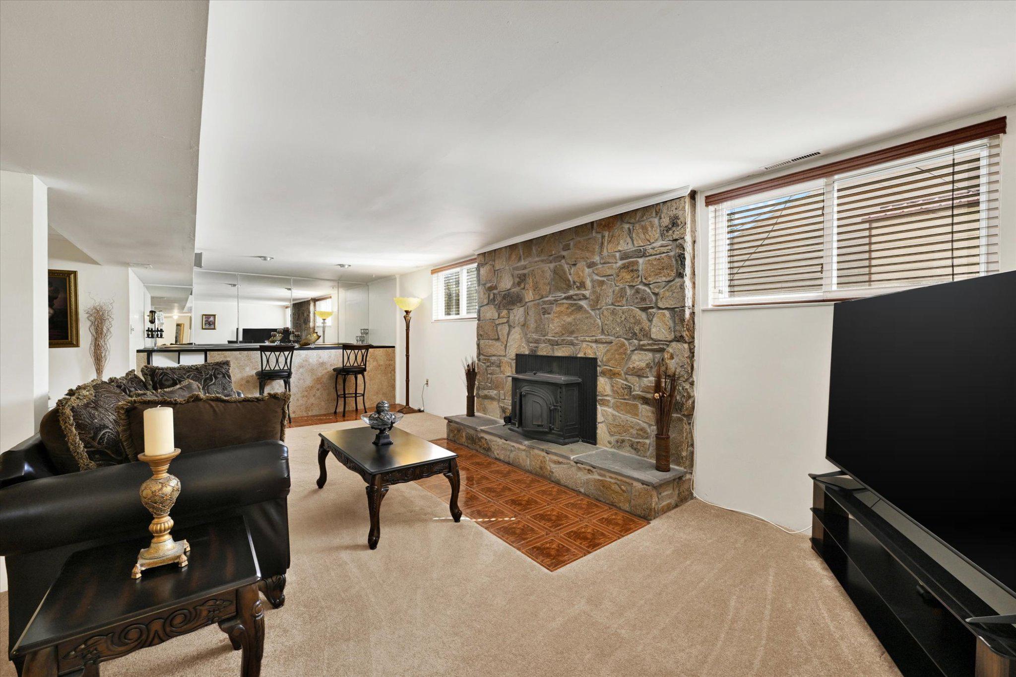 9704 Eustice Rd Property Photo 28